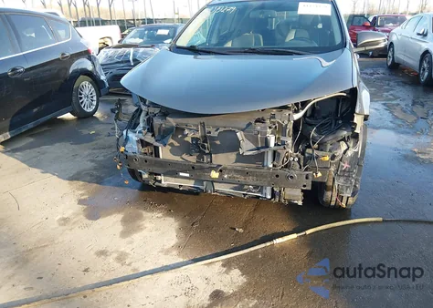 2014 Toyota Rav4 Limited z USA, uszkodzony, nr VIN 2T3DFREVXEW152055